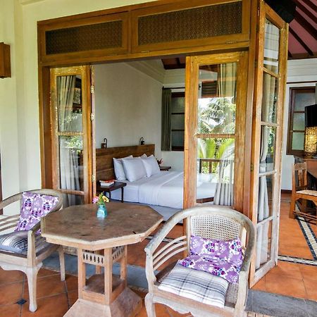 Omah Apik Hotel Ubud  Exterior photo