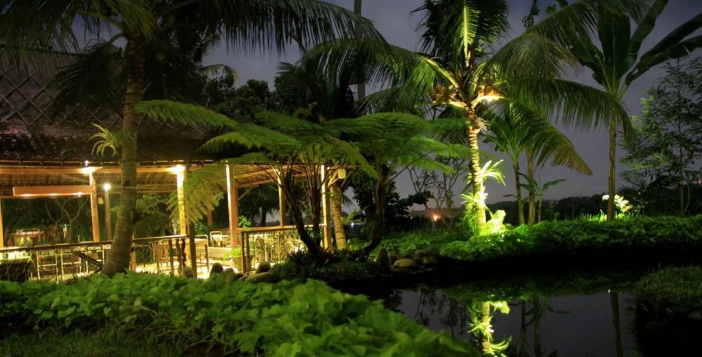 Omah Apik Hotel Ubud  Exterior photo