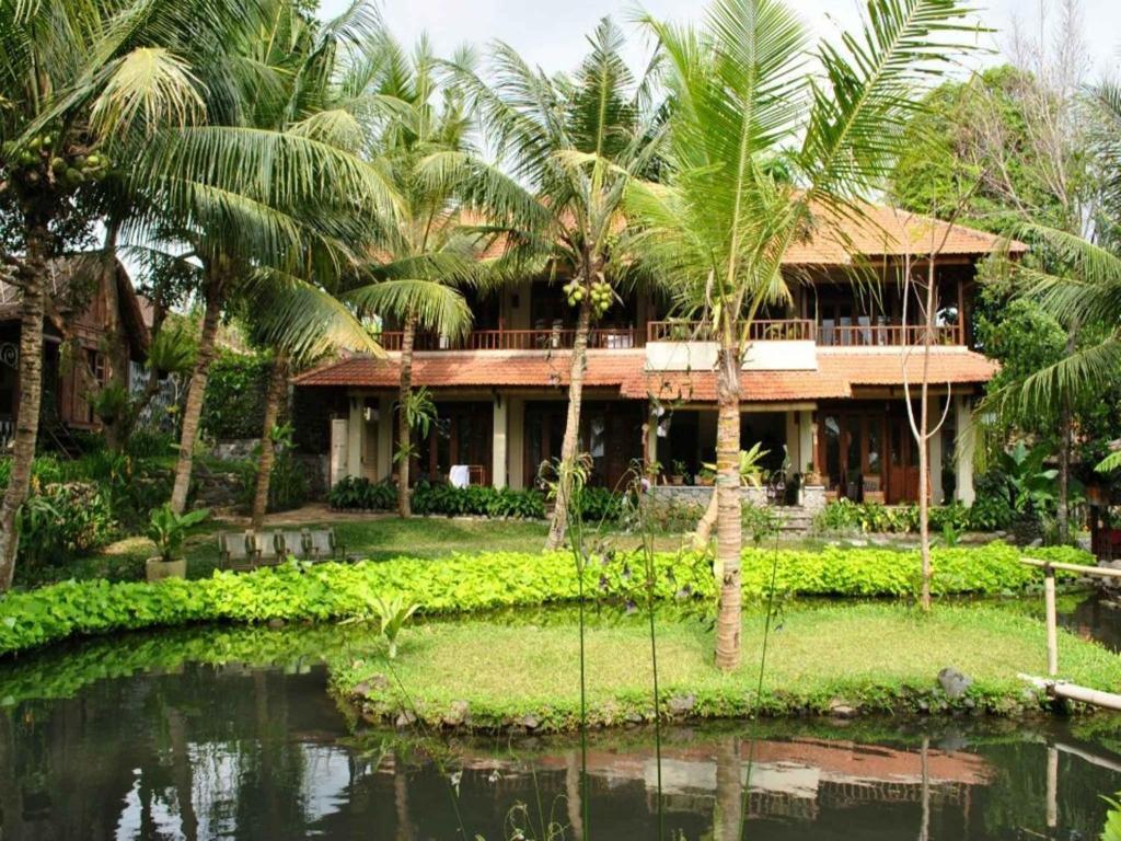 Omah Apik Hotel Ubud  Exterior photo