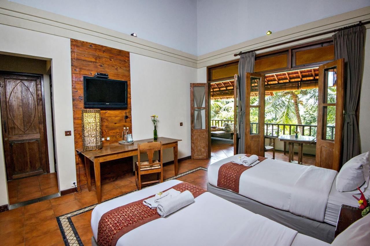 Omah Apik Hotel Ubud  Exterior photo