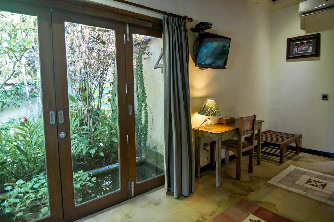 Omah Apik Hotel Ubud  Exterior photo
