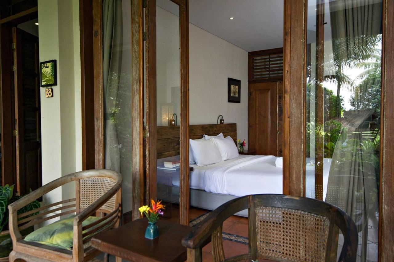 Omah Apik Hotel Ubud  Exterior photo