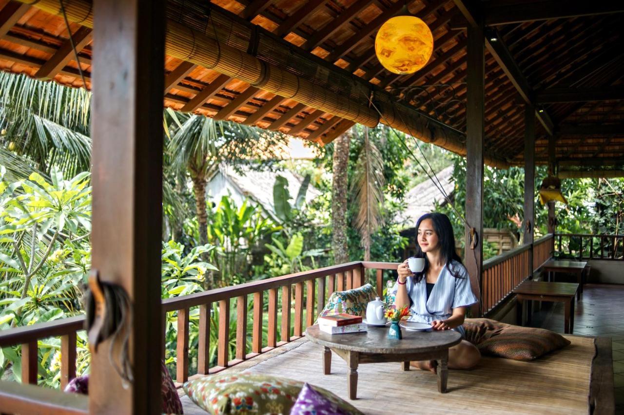 Omah Apik Hotel Ubud  Exterior photo