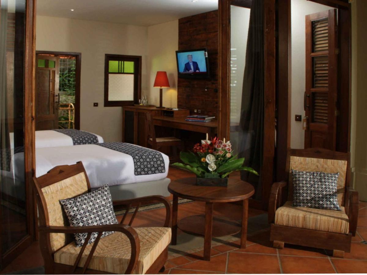 Omah Apik Hotel Ubud  Exterior photo